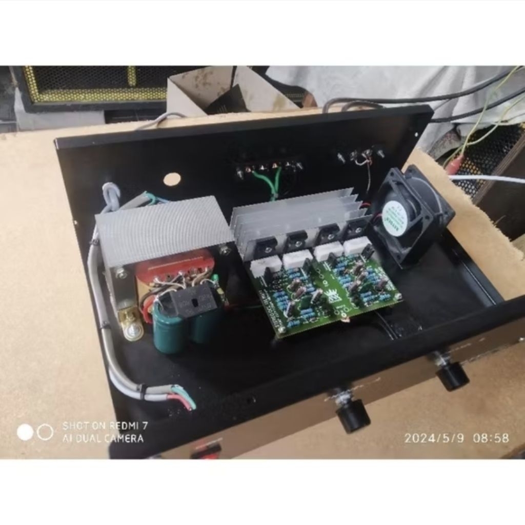 POWER AMPLI RAKITAN MINIATUR 5A CT 32V UNTUK SPEAKER 6 INC 8 INC