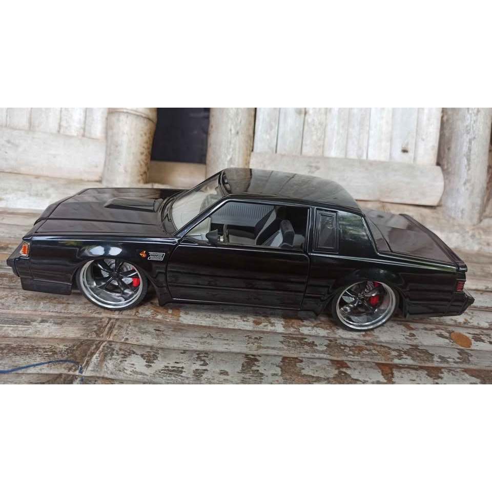jada toys 1:18 buick grand national 1987