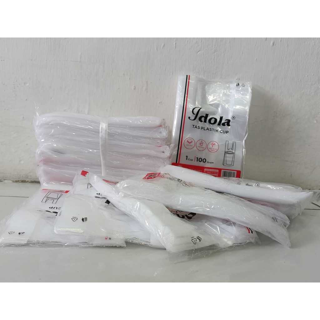 KANTONG KRESEK PE IDOLA UNTUK 1 GELAS