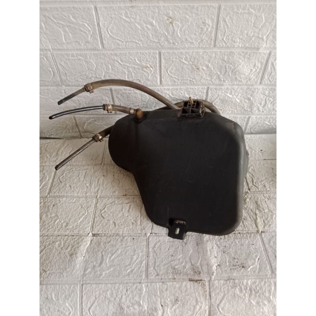 Tabung Air Radiator BMW E36 318i