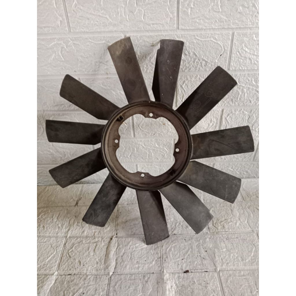 Kipas (Saja) Original Radiator BMW E36 318i M40