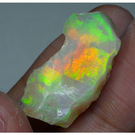 23.25 CRT ETHIOPIAN OPAL ROUGH WELO OPAL PLAY COLOR
