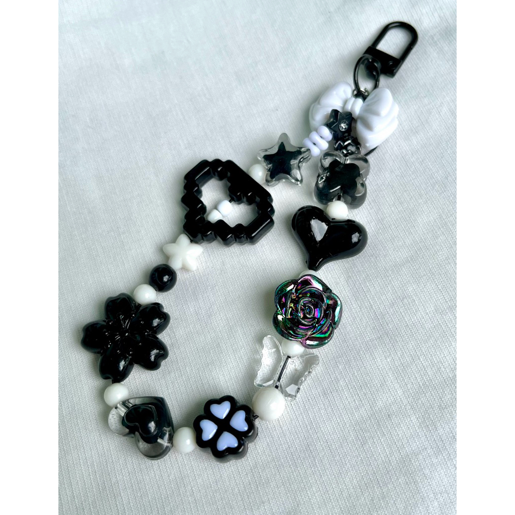 BeadsVibes - gantungan kunci/tas/hp elegan hitam putih monokrom keychain