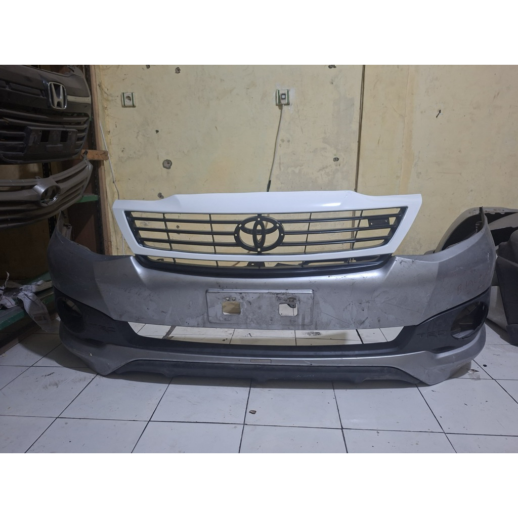 Grill fortuner TRD 2013-2015 original copotan