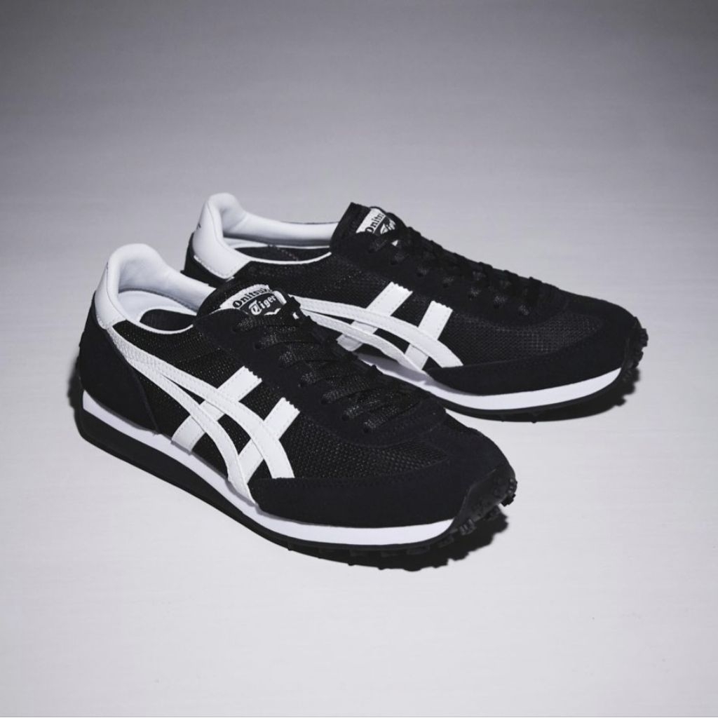 Sepatu Sneakers Pria Wanita Onitsuka Tiger EDR 78 Black White