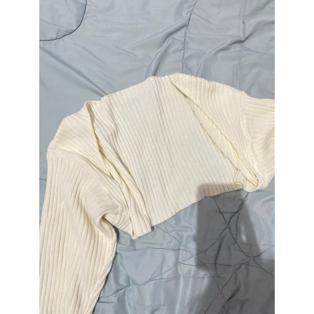 (PRELOVED) Crop Cardigan