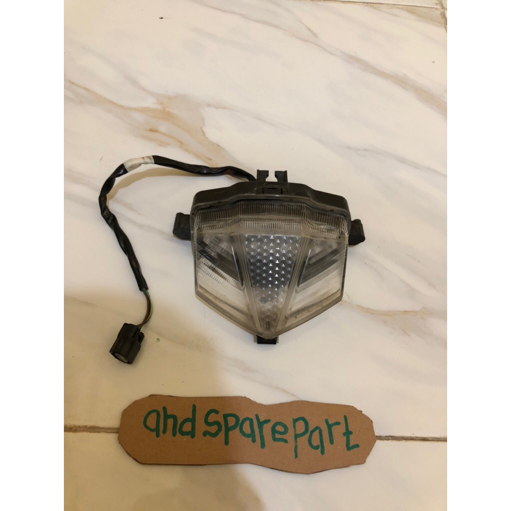STOPLAMP CBR 150R K45N K45G FACELIFT ORIGINAL| LAMPU BELAKANG CBR 150R K45N K45G FACELIFT ORIGINAL