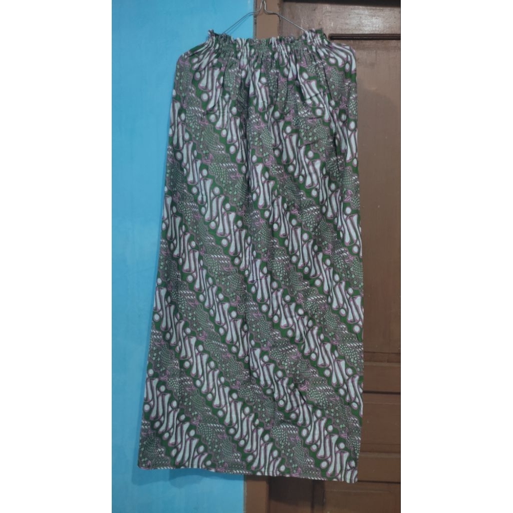 rok batik preloved