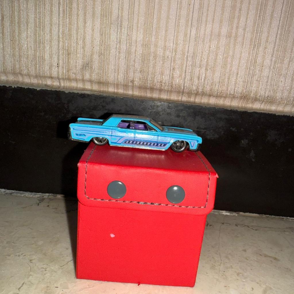 Hotwheels ‘64 Continental Blue 2007 LOOSE Good Condition Tame Impala Second Diecast Toy Car Fast and