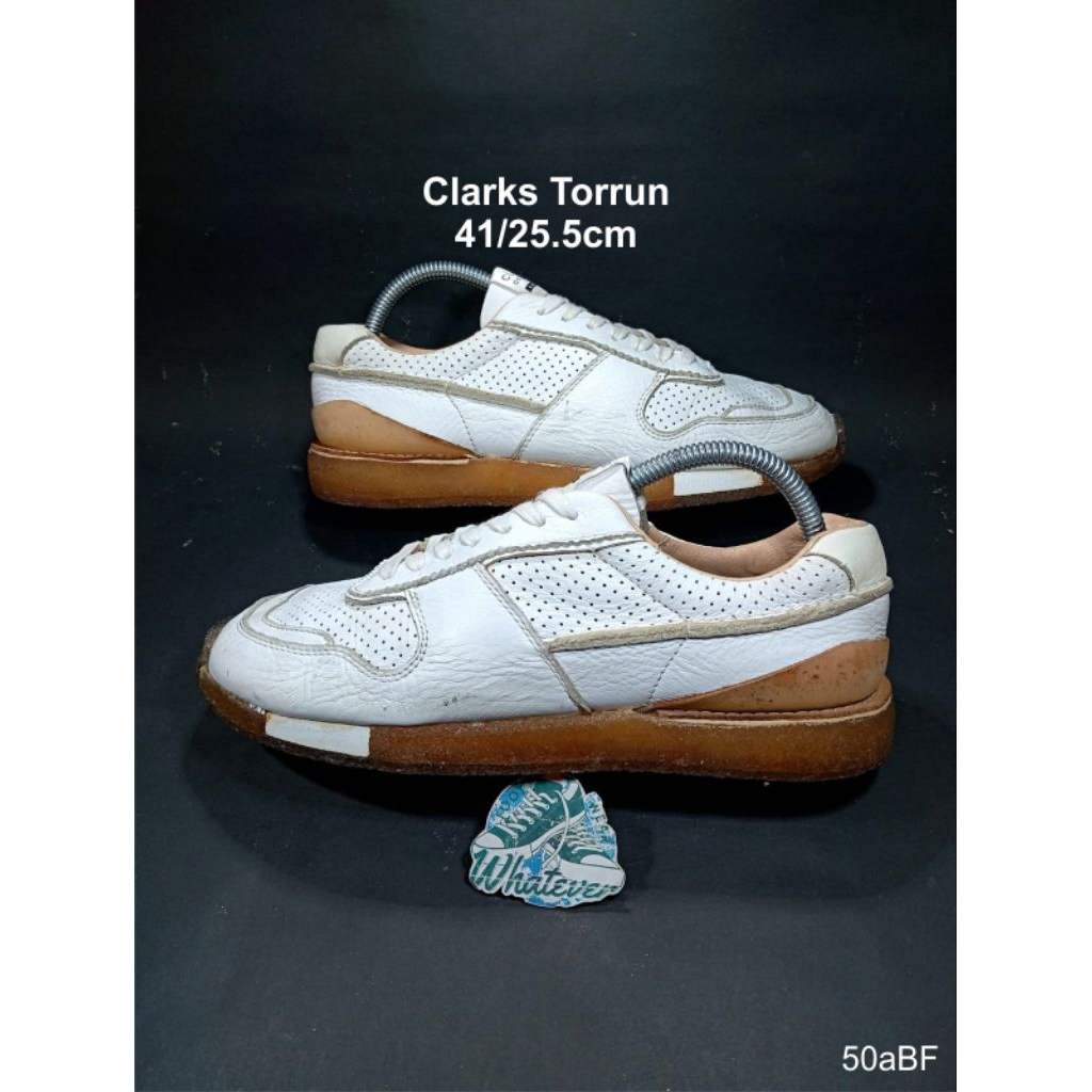 Sepatu Second Clarks