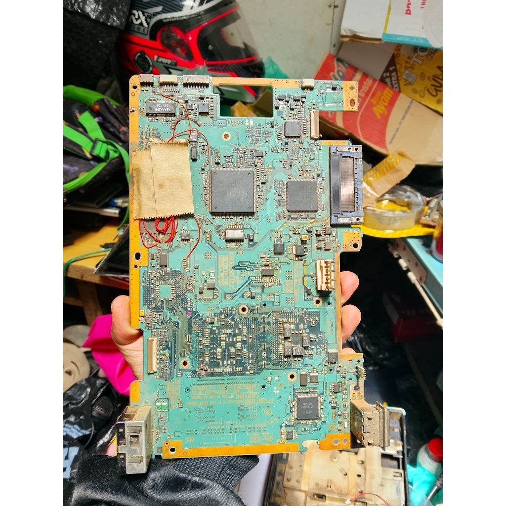 mesin PS2 minusan tampil tapi hijau