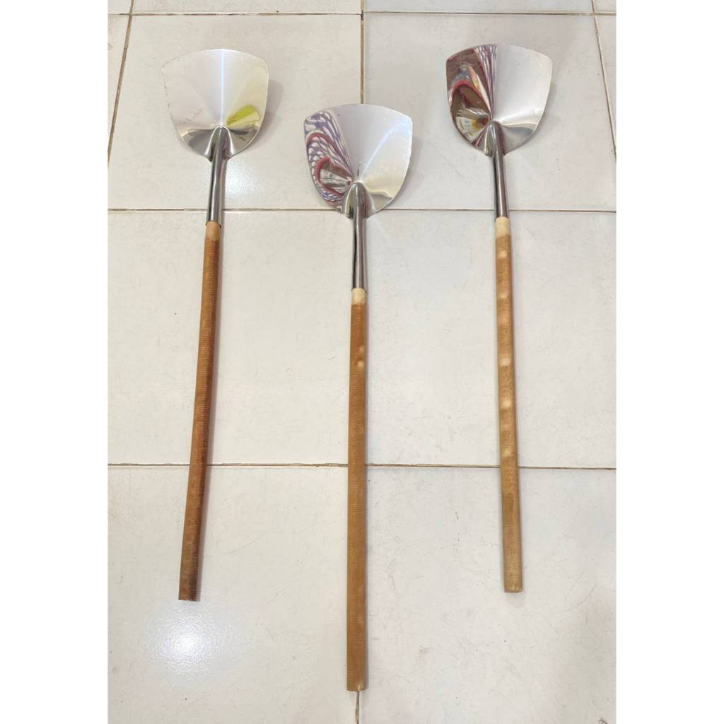 Sendok sutil stainless jumbo  Gagang kayu