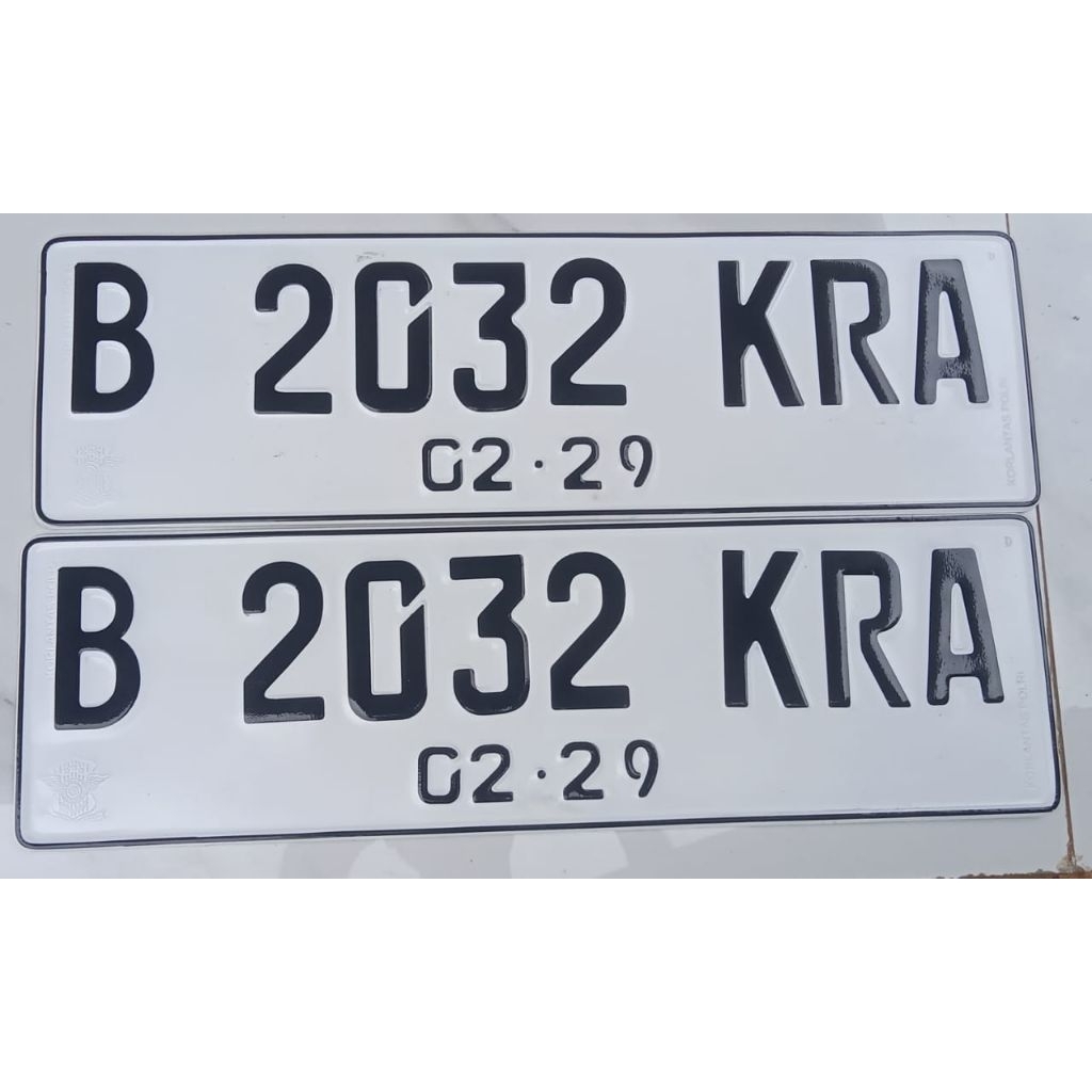 Plat Nomor Mobil Font Baru & Font Standar