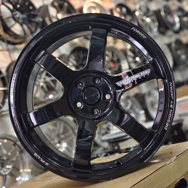 Velg TE37 Gloss Black Ring 18 – PCD 5x100 ET 42 | Sport Performance Fitment untuk Avanza 2022, Sient