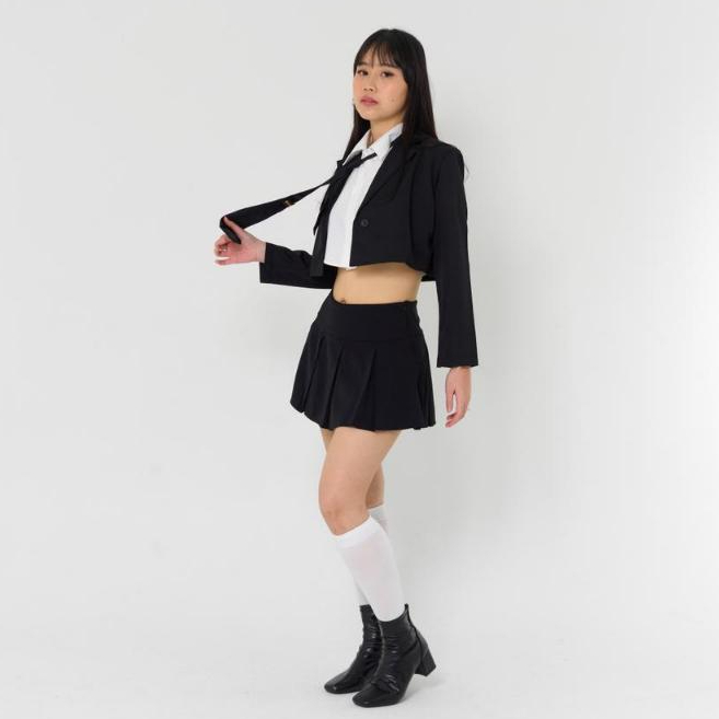 IE.DEMODE Amora Crop Blazer Wanita Blazer Pendek Modern Outer Kerja Minimalis Formal Casual Blazer K