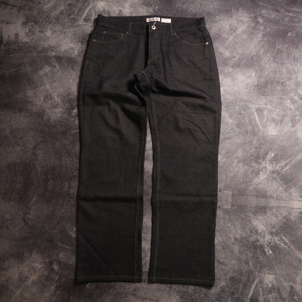 CELANA PANJANG KLEIN PLUS JEANS DENIM PANTS CS101 SIZE 33