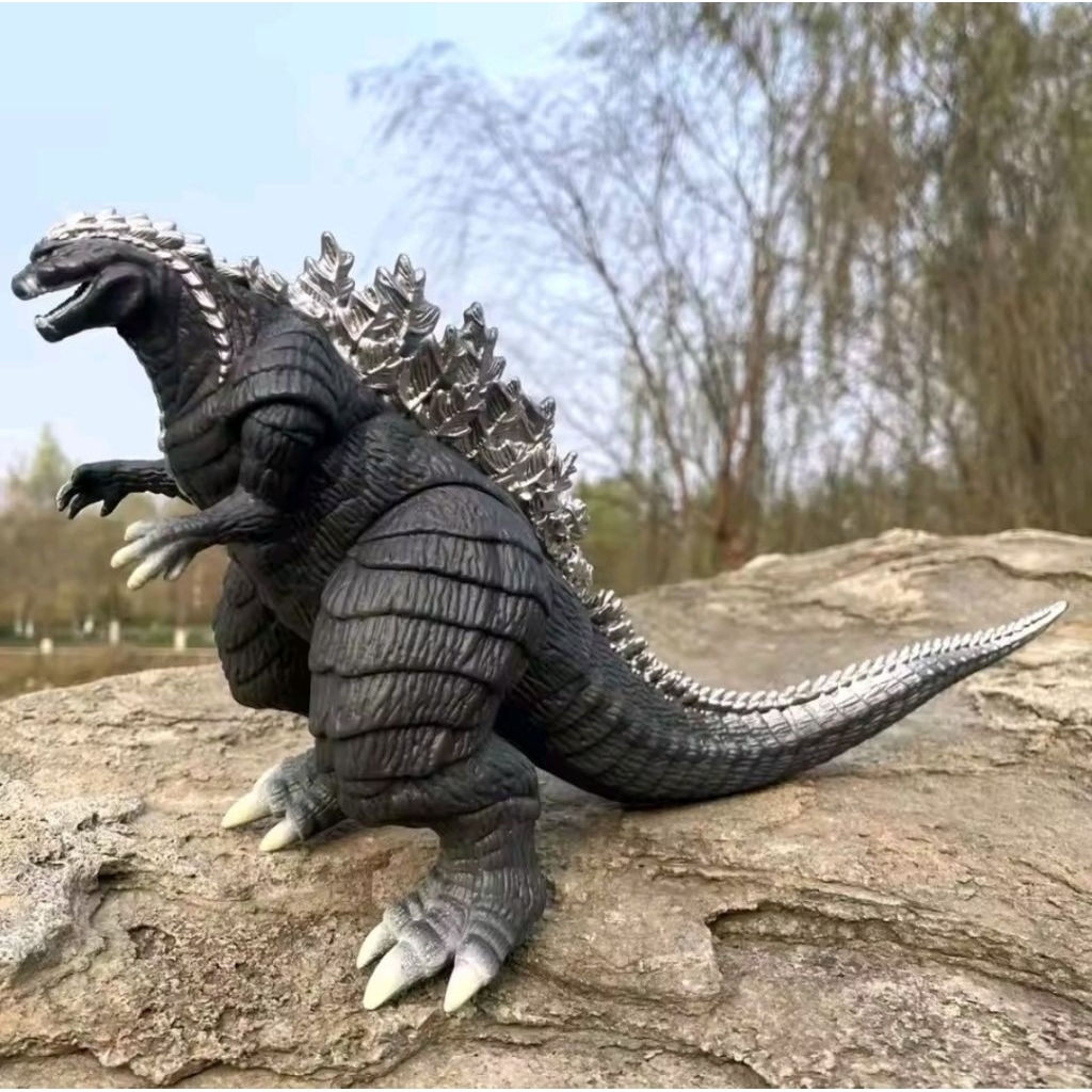Figure Godzilla Ultima Singular Point Monster series Mainan godzila