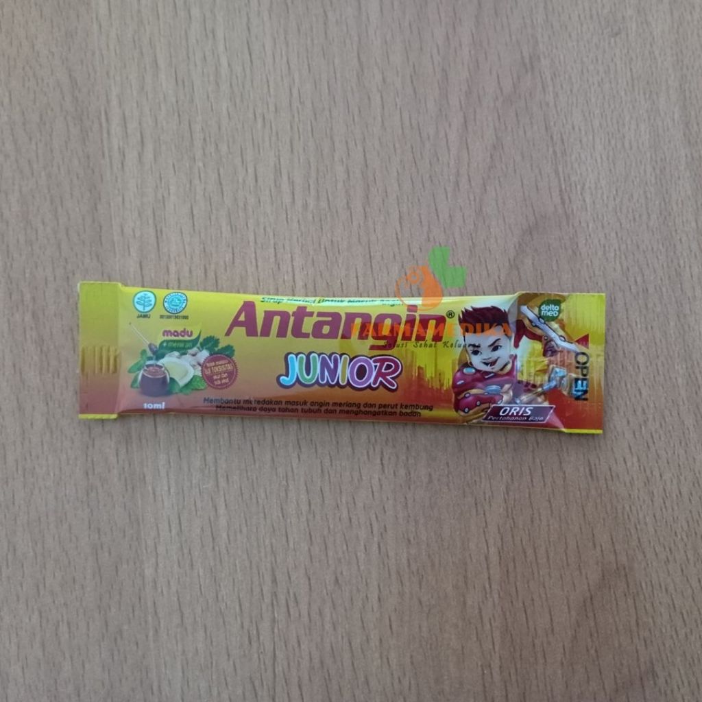 ANTANGIN JUNIOR ANAK CAIR PER SACHET 10ML / Antangin Junior