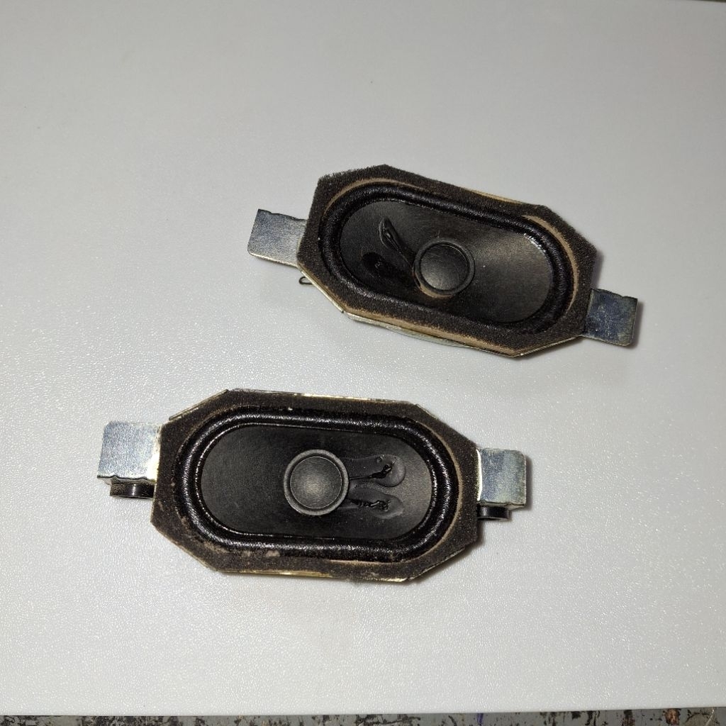 Speaker Copotan TV Samsung 24 inch.