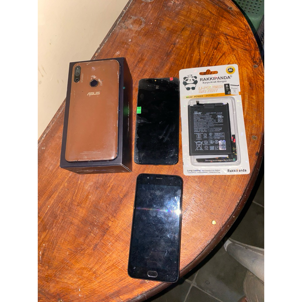 ASUS MAX PRO M2 & SHARP MINUS