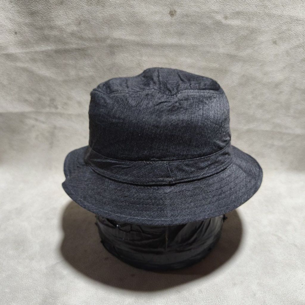 topi Fedora pria Zara man abu