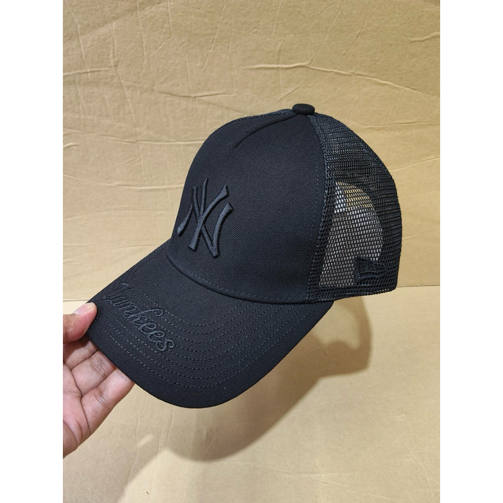 Topi Fashion Import - YN Bordir Tracker