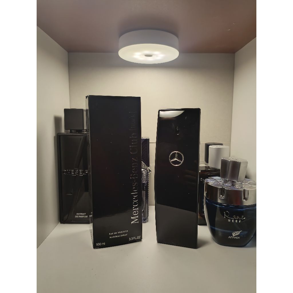 Preloved Mercedes Benz Club Black