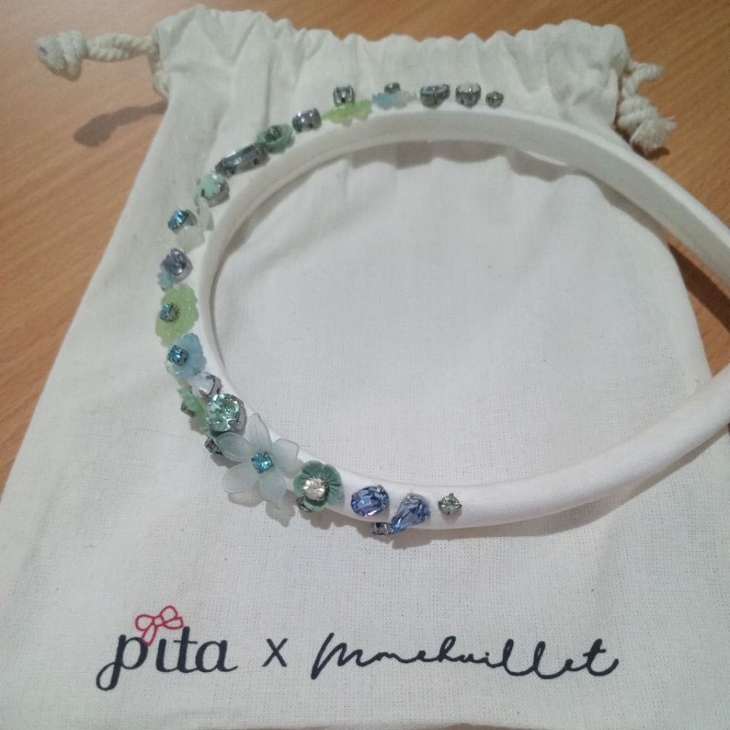 bando bandana mystery box white blue green handmadepita x mmehuillet