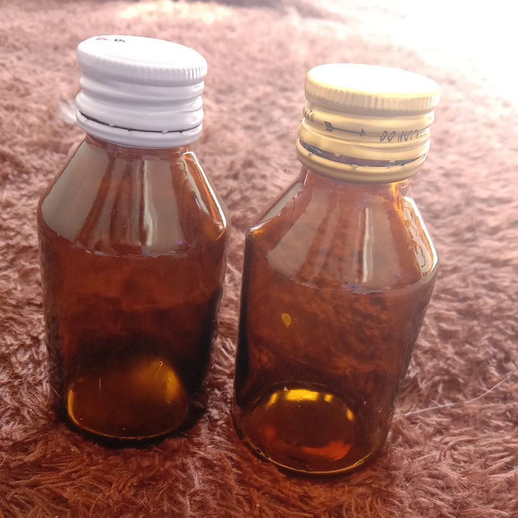 Botol kaca bekas obat