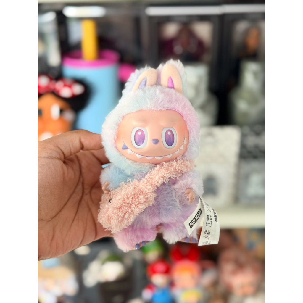 Labubu popmart