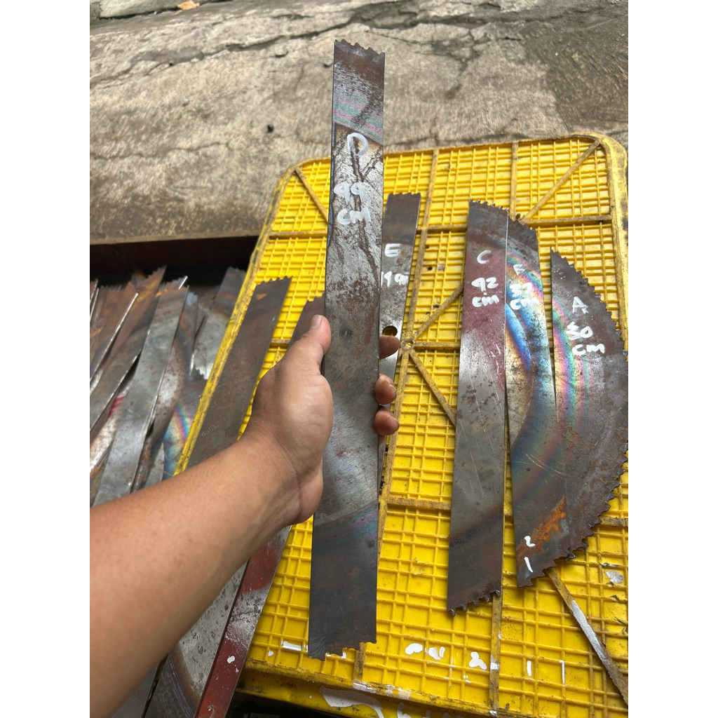 Bahan Pisau Baja L6 Ex Slitter Potng Plogam Merk Julia & Super & Pioner (Perlu Sepuh) Co