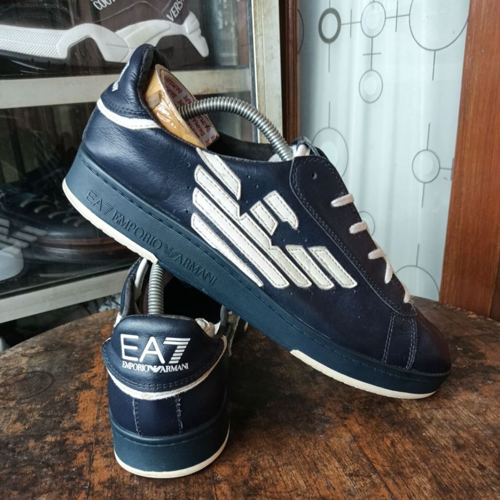 sepatu emporio Armani size 44