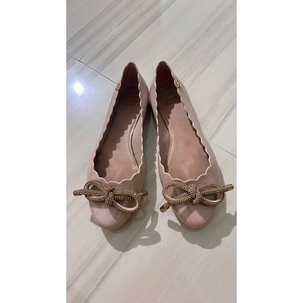 Preloved Jelly Bunny Shoes Original - flatshoes