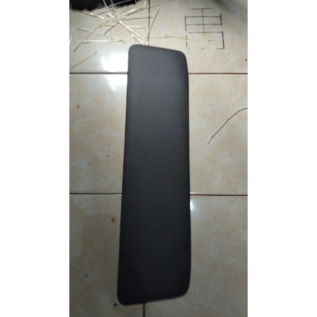 TUTUP PINTU BAGASI SUZUKI FORSA GL/GLX