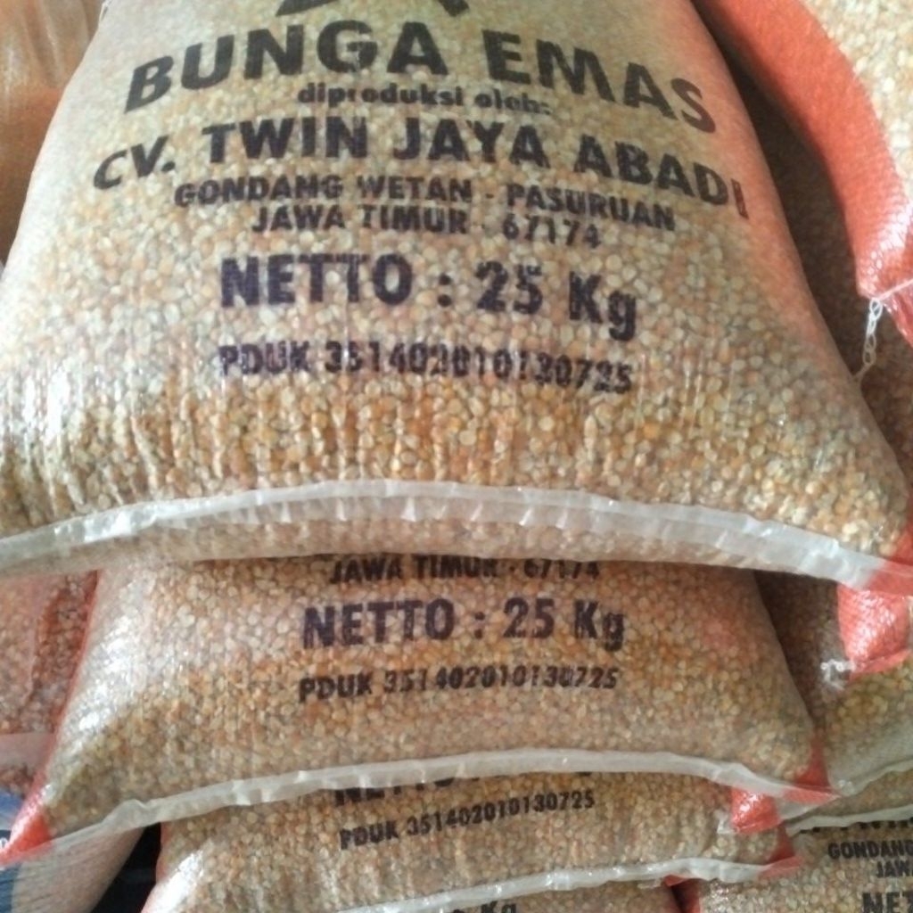 Jagung Besar Kering Bersih Pakan Ayam Ternak 25Kg