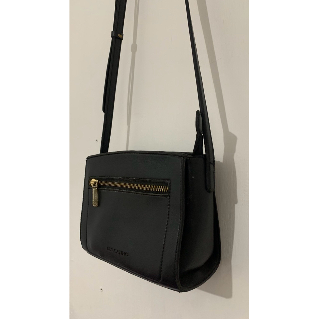 Tas Selempang Wanita Les Catino Hitam Preloved