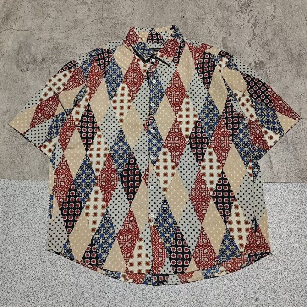 Kemeja tangan pendek design by young min