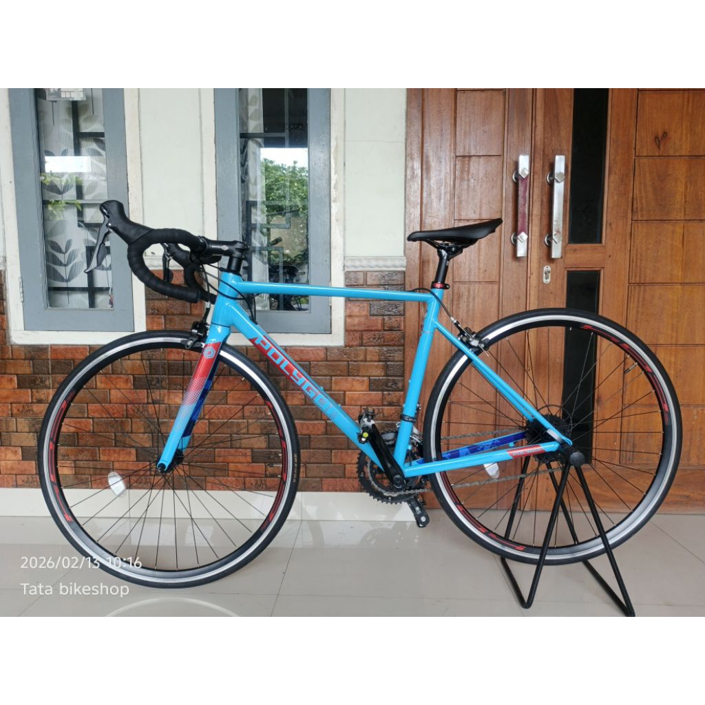 Sepeda Roadbike Polygon Strattos S2 2022