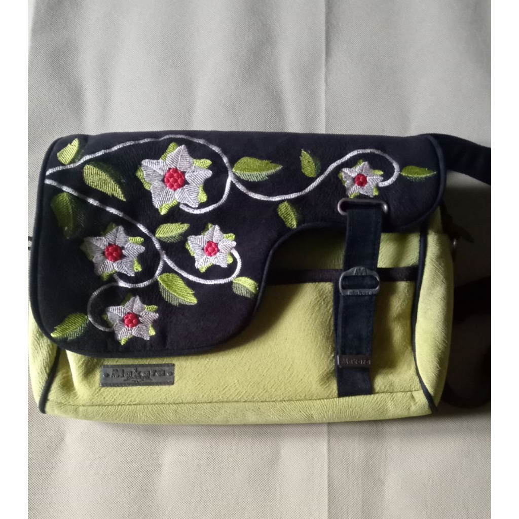 Tas dompet sling bag Makara etnik preloved