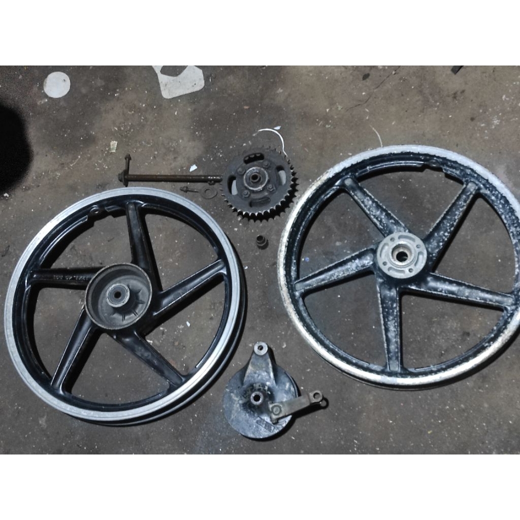 velg velk d/b Suzuki smash / enkei ori set