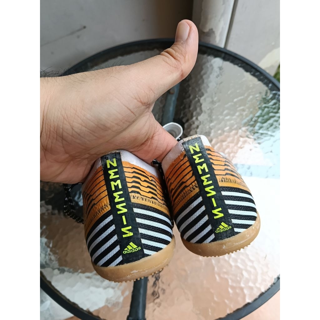 sepatu futsal adidas nemeziz nemesis
