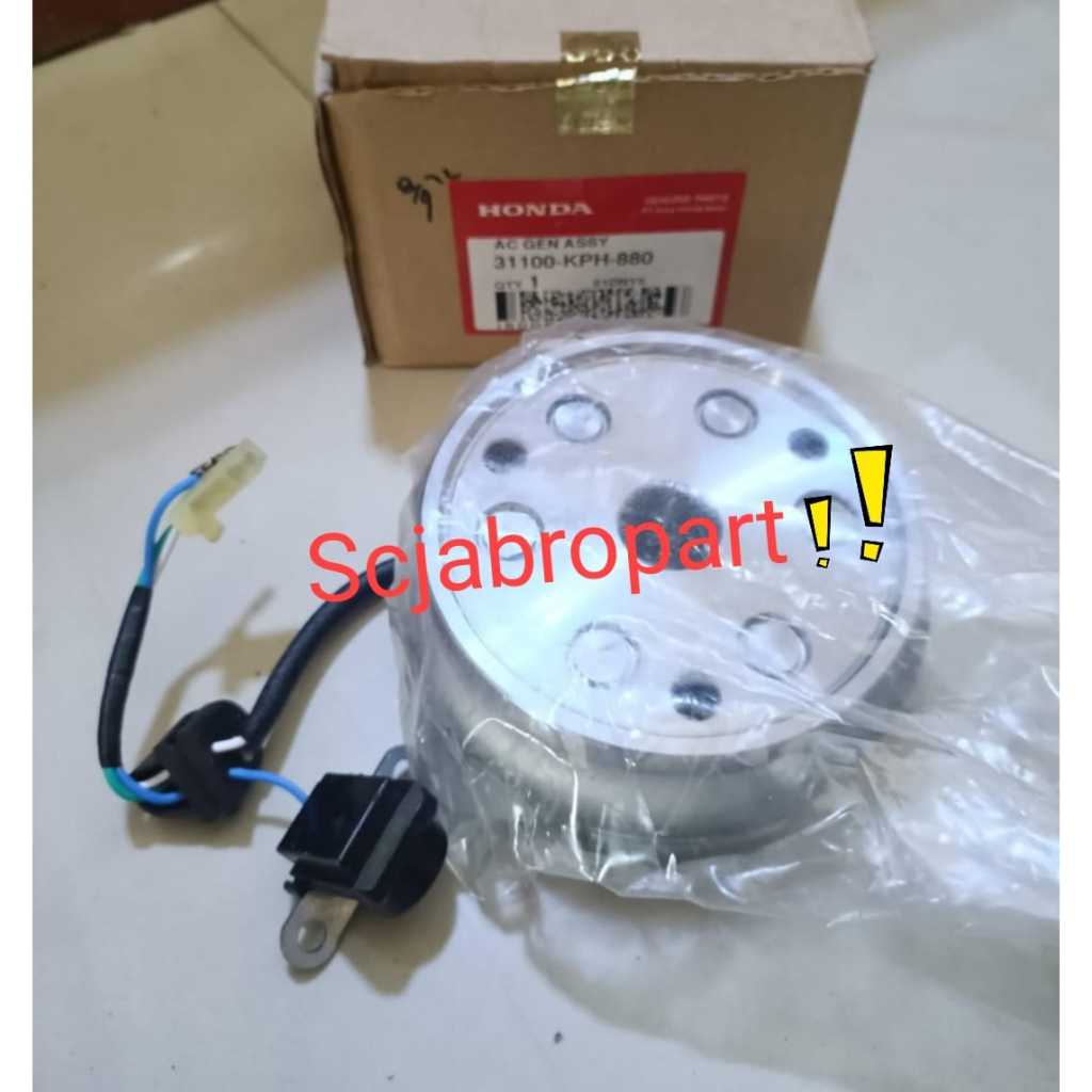 31100 KPH 880...(D) AC GENERATOR ASSY  Karisma dan Supra X 125 karburator....ORI AHM