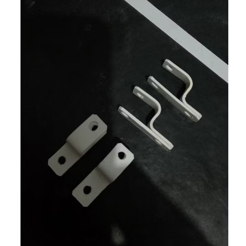 Anting Per Daun Miniatur Truck