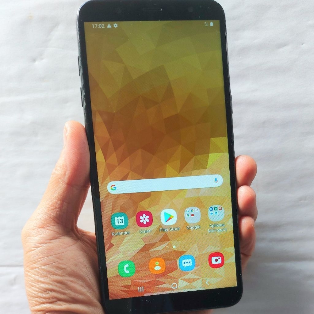 Hp Samsung J8 3/32 Second Eks Resmi Sein