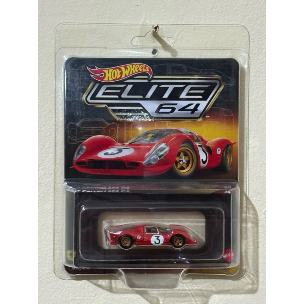 Hot Wheels Elite 64 1967 Ferrari 330 P4