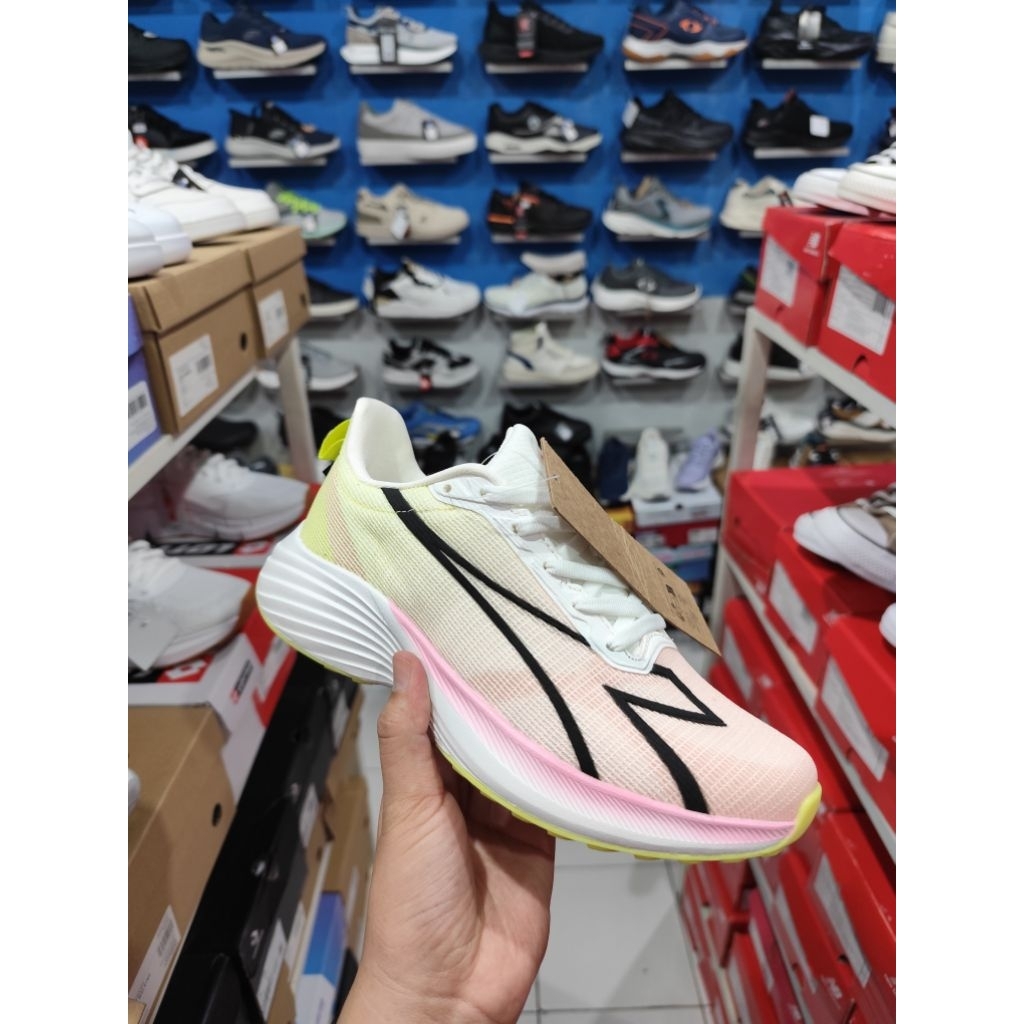 BIG SALE DIADORA WOMEN ORIGINAL/SNEAKERS WANITA/SEPATU RUNNING