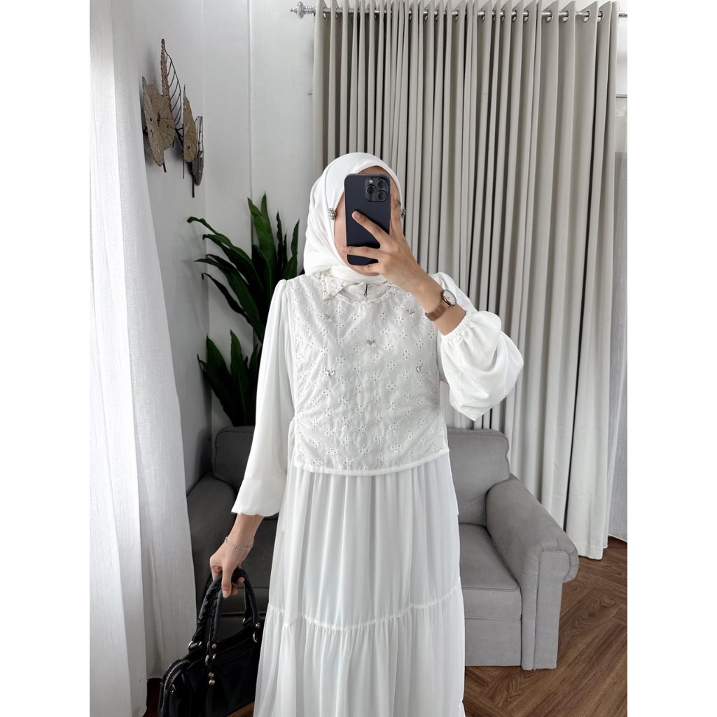 2560 ABINAYA DRESS