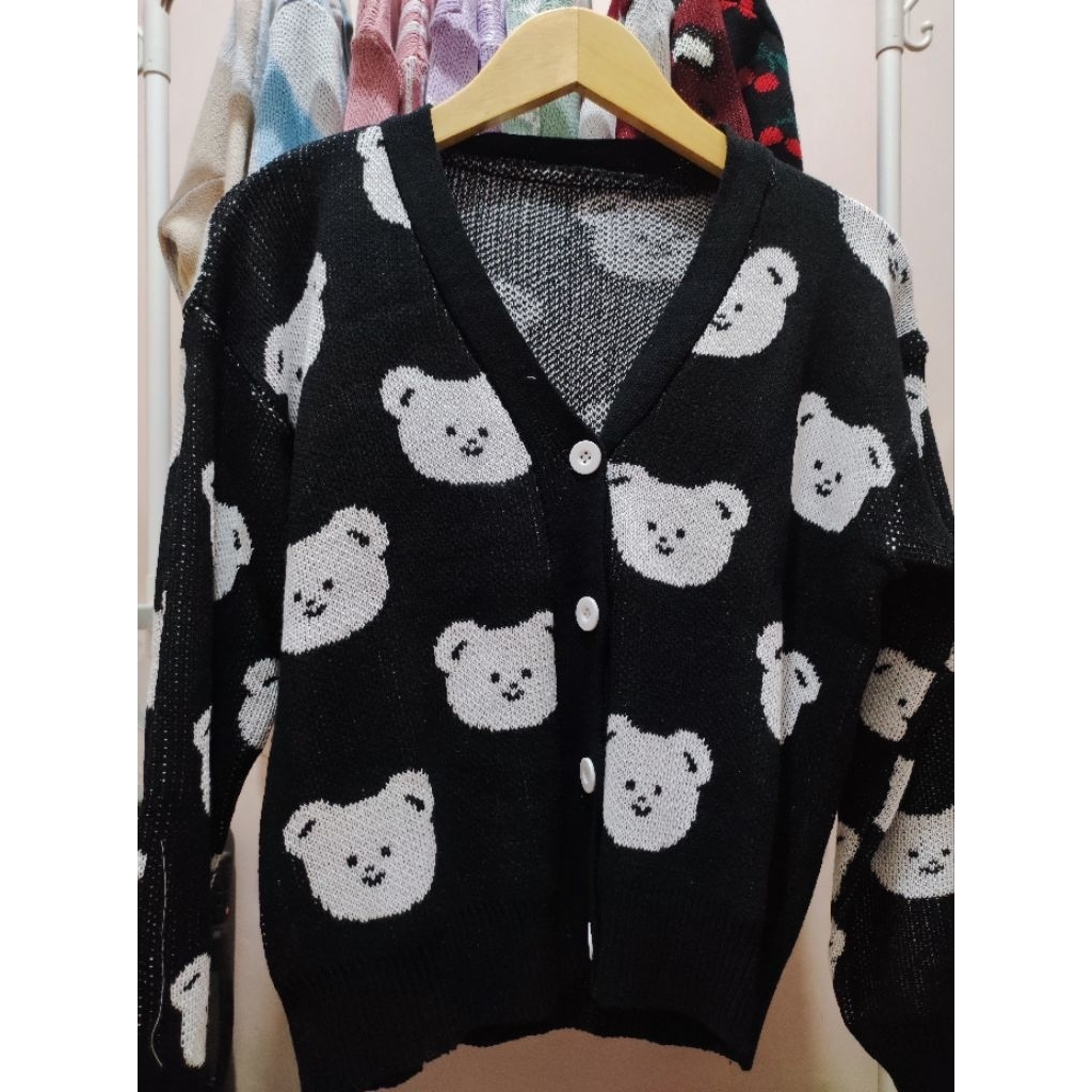 Cardigan Rajut Premium Hitam Beruang