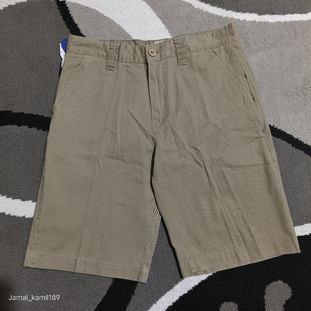 CELANA PENDEK BLOODS SERNT CREAM ORIGINAL.