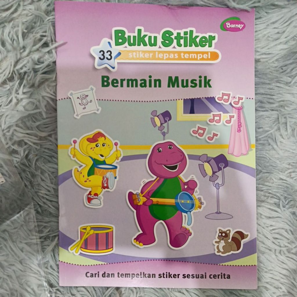 buku stiker barney